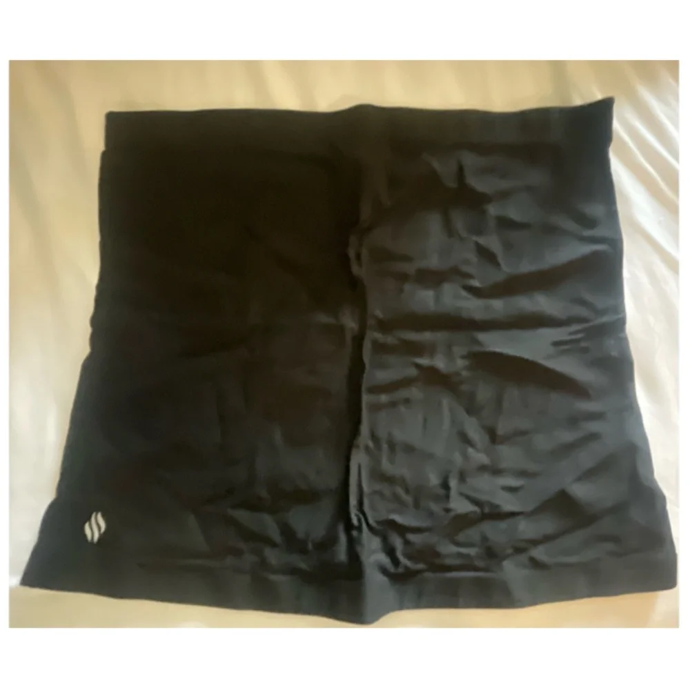 NWOT VERY SMOOTH NO SHOW SWEAT SHAPER OR SHAPE WEAR FOR WAIST TRAINING! - Picture 3 of 6